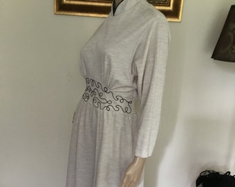 80’s Vintage Tan Retro Brown Embroidered Long Sleeve Mod Midi Dress