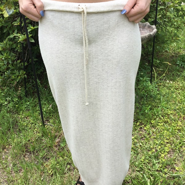 80’s Vintage Tan Knit Sweater Maxi Skirt