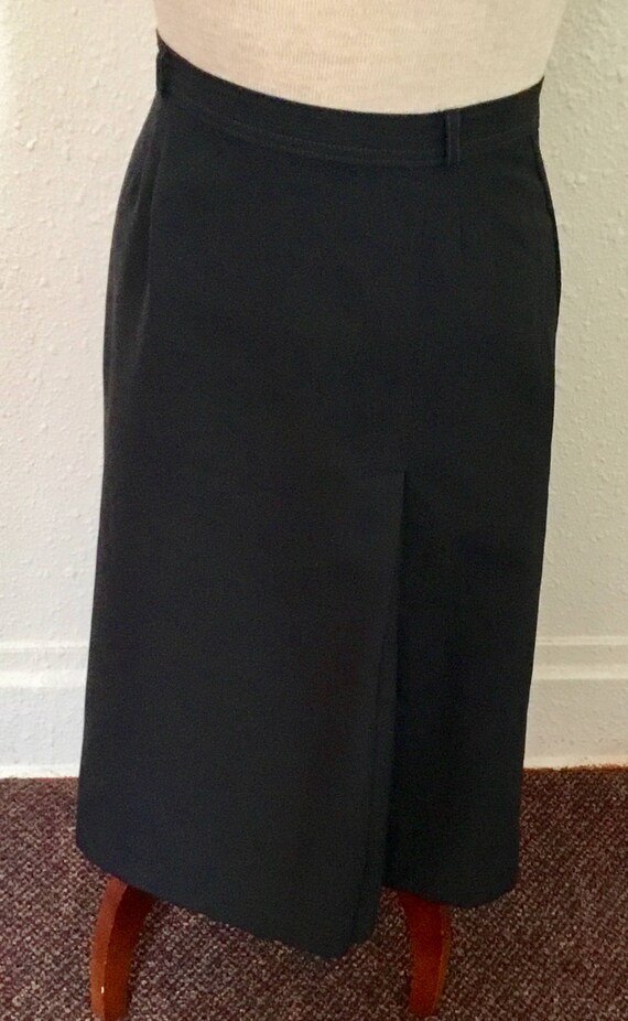 1960’s Vintage Navy Blue Skirt - image 2