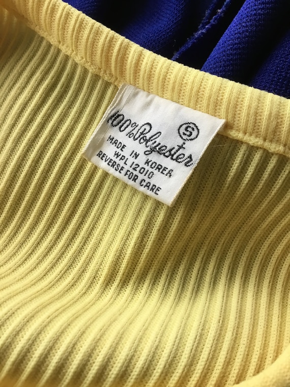 60's Vintage Yellow Ribbed Mod Sleeveless Top - image 8