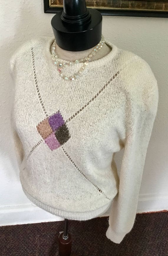 1980’s Vintage Ivory Silk & Ramie Sweater