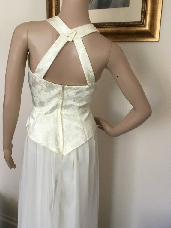 80's Vintage Ivory White Brocade Sleeveles Weddin… - image 4