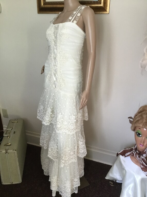 80’s Vintage Ivory Beaded Floral Lace Tiered Skirt