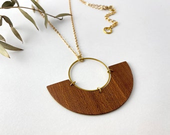 Wood and brass Pendant, half moon, gold plated chain, claps and rings, handmade in Montreal, Phénix Collection, Mahogany veneer