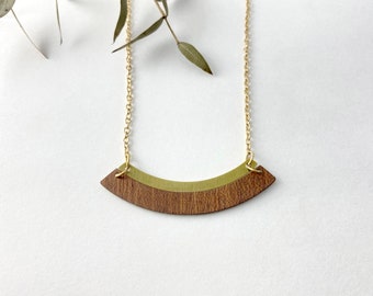 Wood and brass Pendant, half moon, gold plated chain, claps and rings, handmade in Montreal, Phénix Collection, Mahogany veneer