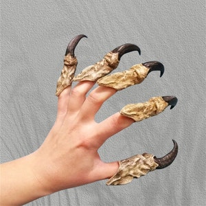 Halloween Party Cosplay Mechanical robot Gloves technology gloves advanced mechanical claw ghost hand props Furry hand claws joints movable