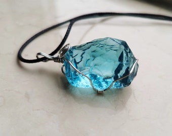 Teal Natural Andara Crystal Necklace,Raw Rainbow Andara Crystal,spiritual 13 Chakras,Atlantis,Angel halo Healing Crystal Pendant,DNA Upgrade