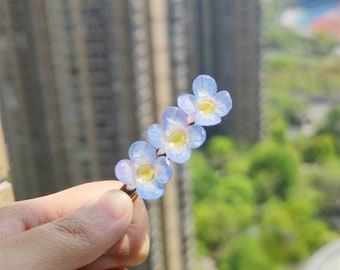 Flower hairpin,Blue Flower,Myosotis sylvatica Resin flower hairpin,Real flower hairpin,resin flower hairpin,pressed flower hairpins for her