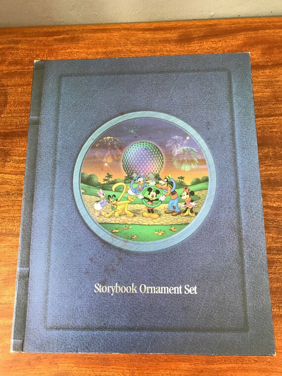 Featured image of post Disney Storybook Ornament Collection
