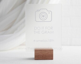 Acrylic social media sign | Party sign | Event sticker | Table sign