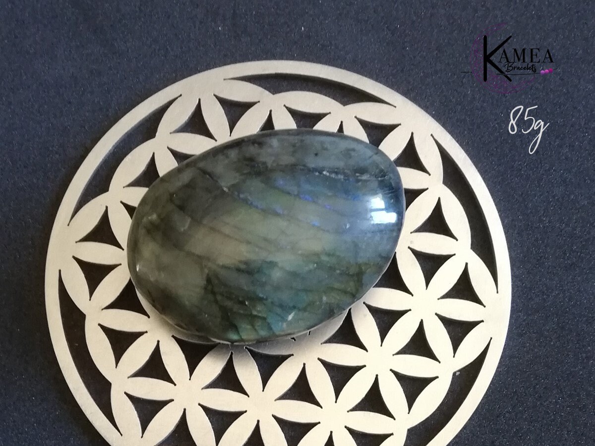 Pierre de Labradorite Polie à La Main Environ 5x6cm