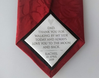 Papá personalizado parche de corbata de boda / padre del regalo de la novia / Parche de corbata para papá el día de la boda / Papá, te amo hasta la luna y de regreso