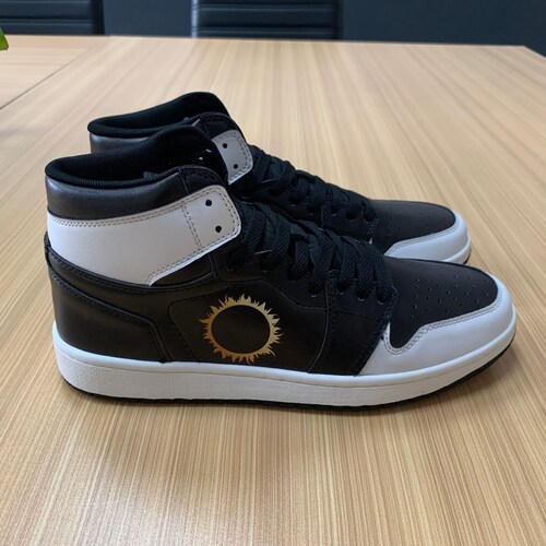 Kyo shops Kusanagi [Classic] Equil Street Kicks - Unisex