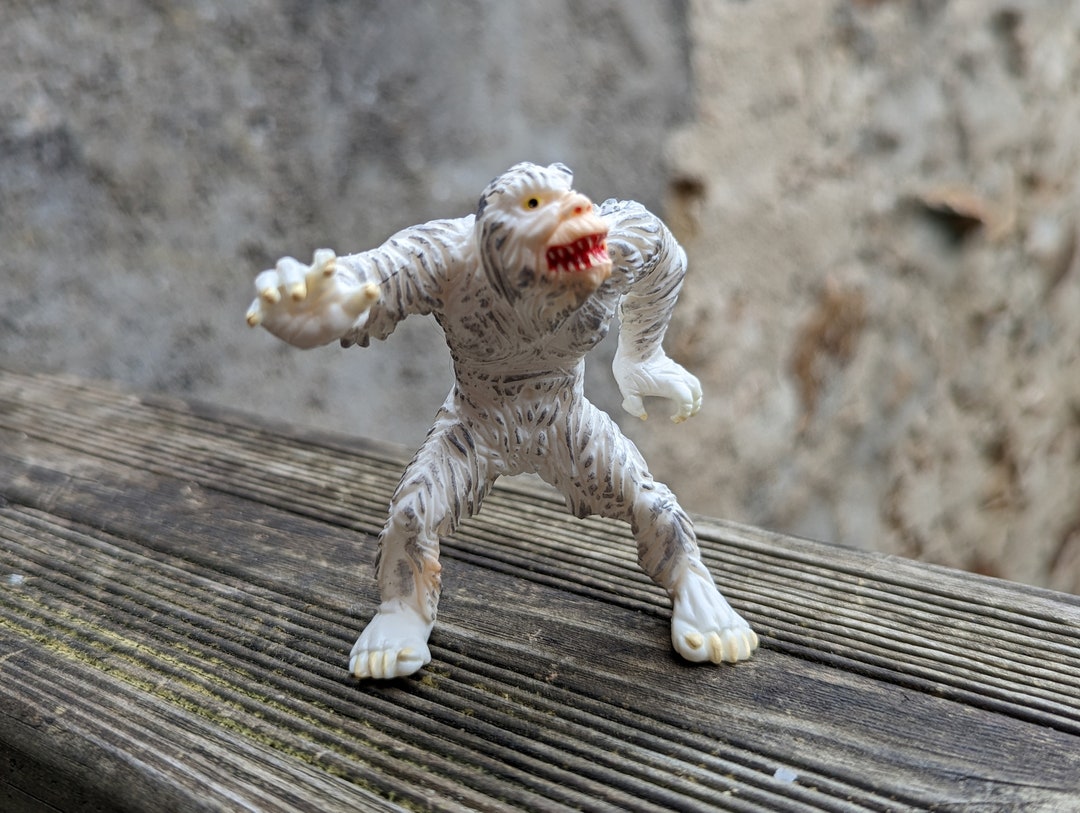 1992 3 Yeti 3.75 PVC Figure Yolanda Monsters Spanish Etsy