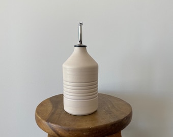 Pepo Ceramics Groove Oil Bottle - very soft pink