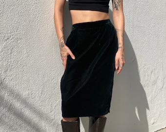 Vintage 90s Velvet Skirt, 1990s Dead Stock Emerald Green Velvet Pencil Skirt, High Waist Womens Skirt, Winter Holiday Skirt, Size XS-Small