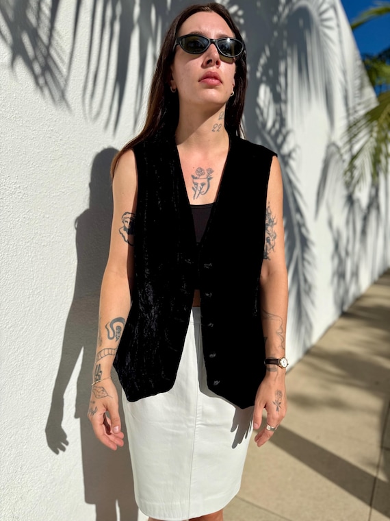 Vintage SILK Black Crushed Velvet Vest | Sleeveless Top | Goth Grunge Velvet Waistcoat | Minimalist Velvet Vest | Made in USA | Size M
