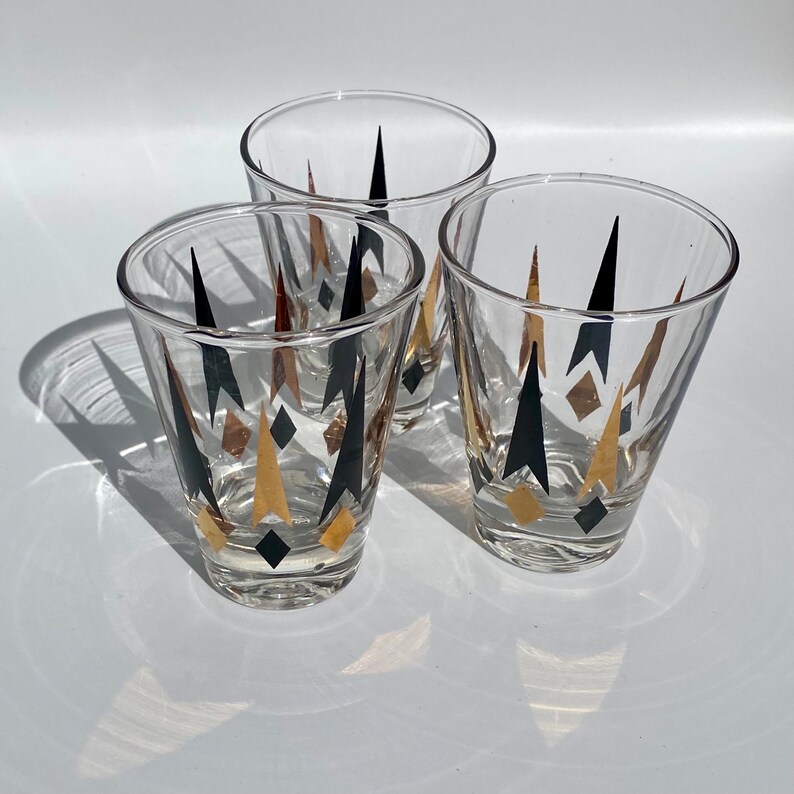 Vintage Anchor Hocking Golden Peaks MCM Atomic Glasses, Set of 3, Tall Shot Glasses, Mid Century Barware, Golden Peaks Glasses image 5