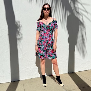 Vintage 90&#39;s Floral Print Romper, 1990&#39;s RAMPAGE Printed Short Jumpsuit, Cotton Vintage Jumpsuit, Off the Shoulder, Made in USA, Size S