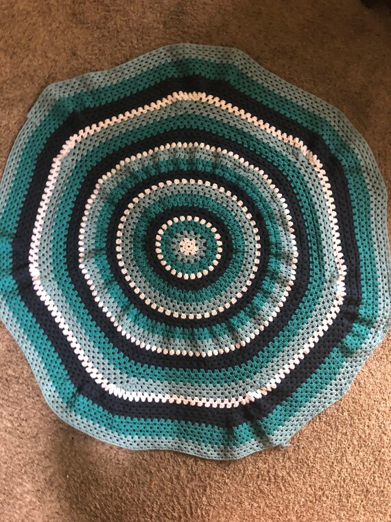 Circular Afghan Blanket
