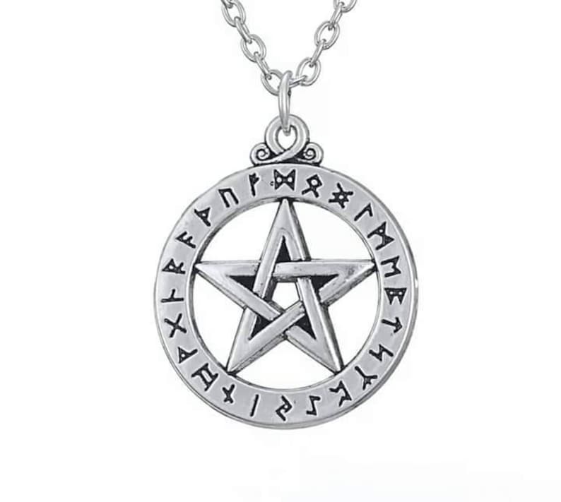 Witches Amulet