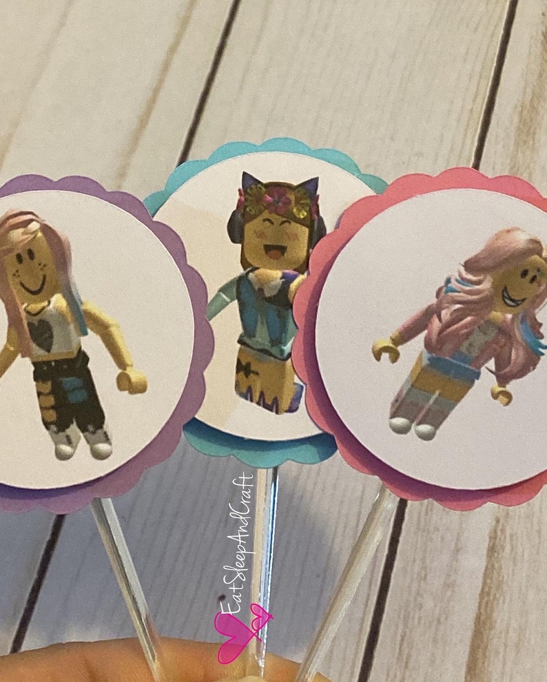 Roblox Girl Decorations