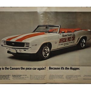 Anuncio impreso del Chevy Camaro con decoración retro de los años 60