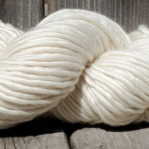 RESERVED for Suzanne Sale! Corriedale Super Chunky Wool Yarn, 100% Wool, Super Bulky Weight, Natural, White, Undyed Wool Yarn