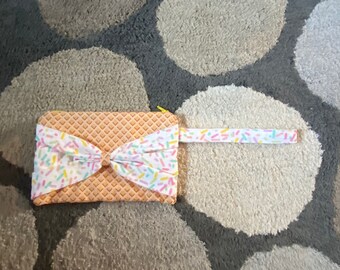 Vanilla Ice Cream Bow Bag