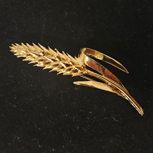 Vintage Marcel Boucher Gold Tone Wheat Sheaf Brooch Numbered 1166 Unsigned