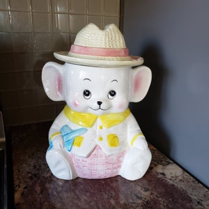 Vintage Treasure Craft Mouse Cookie Jar