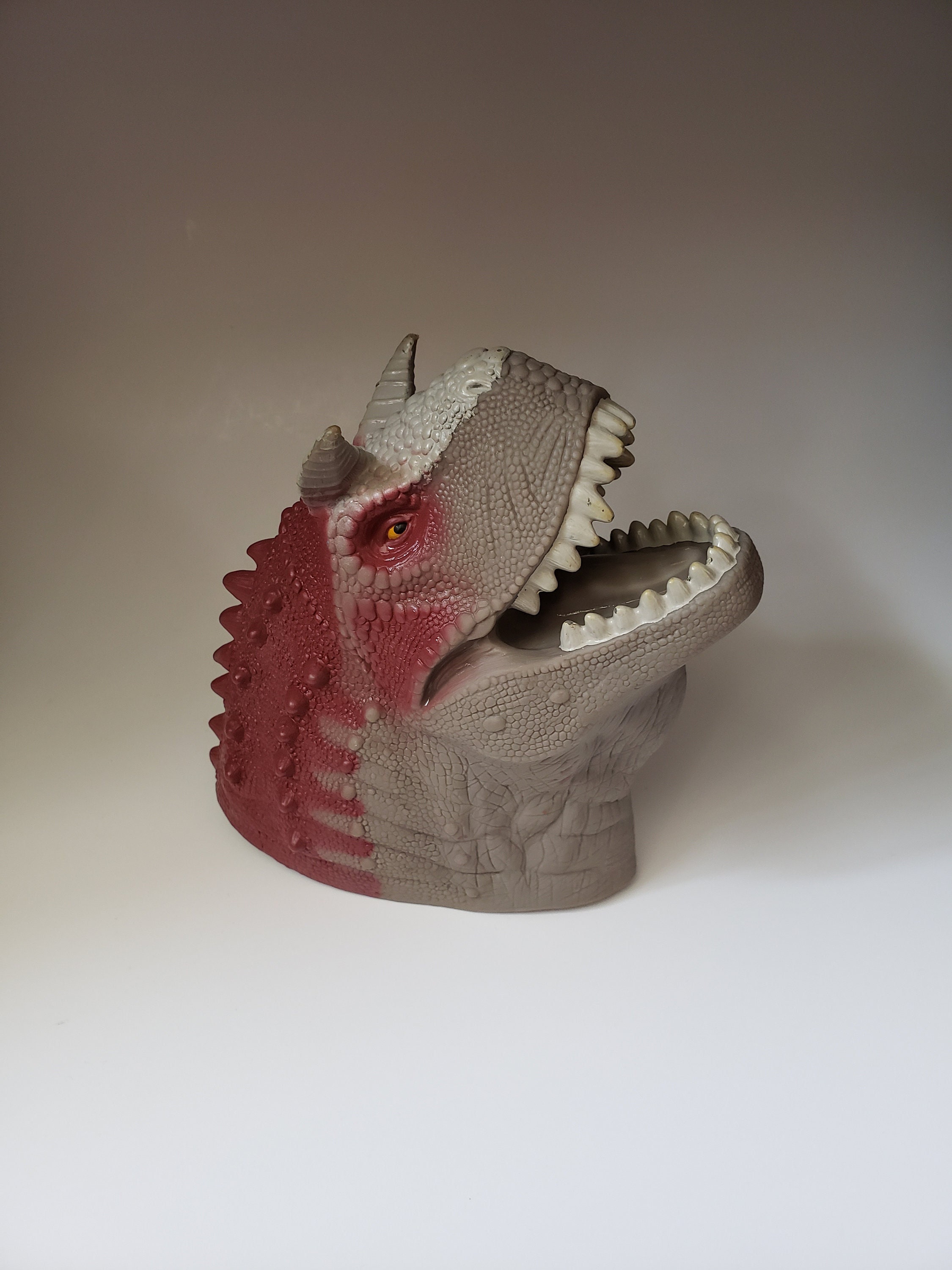 Carnotaurus puppet sale