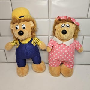 Vintage 1989 Ace Novelty Berenstain Bears Mama & Papa Bear Plush