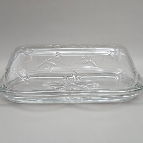 Vintage Anchor Hocking Savannah Clear Quarter Pound Covered Butter Dish