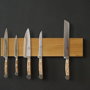 Magnets - knife strip 45/10, magnetic knife holder for up to seven knives, made of oak with 14 extra-strong neodymium magnets