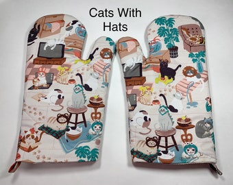 Funny Gift Idea / Oven Mitts / Oven Gloves / Kitchen Decor / Cooking / Baking / Cute Cat Fabric / Dinnerware / Cookware Sup / Cats With Hats