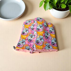 Handmade / Oven Mitts / Oven Gloves / Gift For Her / Cooking / Baking / Dinnerware / Gift Set / Kitchen Decor / Birthday Set / Housewarming