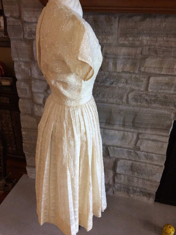 1960s Cream Full Skirted Dress Cream Tone on Tone… - image 3