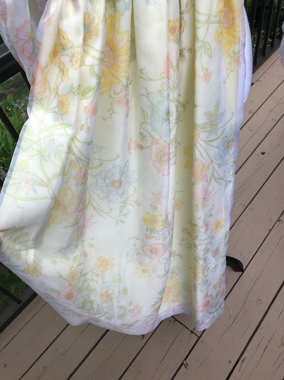 Yellow Floral Vintage Chiffon and Satin Long Slee… - image 5