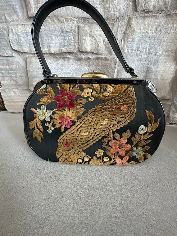 Vintage Harry Rosenfeld Tapestry Floral Purse Harr