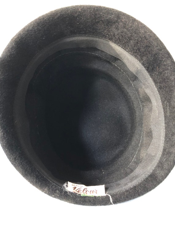 Vintage Black Velour Cloche Hat with Feather Plum… - image 8