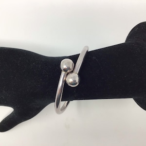 Taxco Mexican 925 Silver Modernist hinged bracelet
