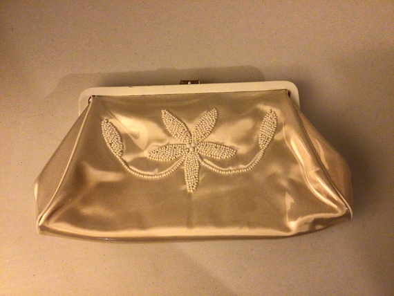 Vintage 1950’s Sabina of Miami lucite/plastic clut