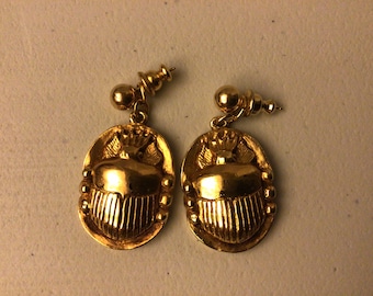 Vintage Avon Egyptian Revival dangle pierced Scrab earrings
