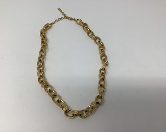 Napier gold tone chocker/necklace