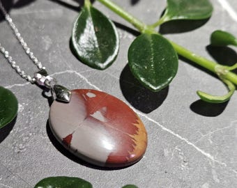 Collar de jaspe Noreena hecho a mano: joyería con piedras preciosas curativas - Regalo navideño de cristal para ella