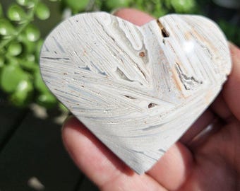 Corazón de ágata Crazy Lace bandeada – Cristal de meditación, decoración mística