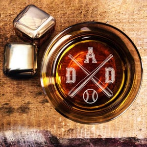 Custom Baseball Dad Whiskey Glass Gifts - Personalized Baseball Gift on Rock Glass - Baseball Gift for Dad or Grandpa