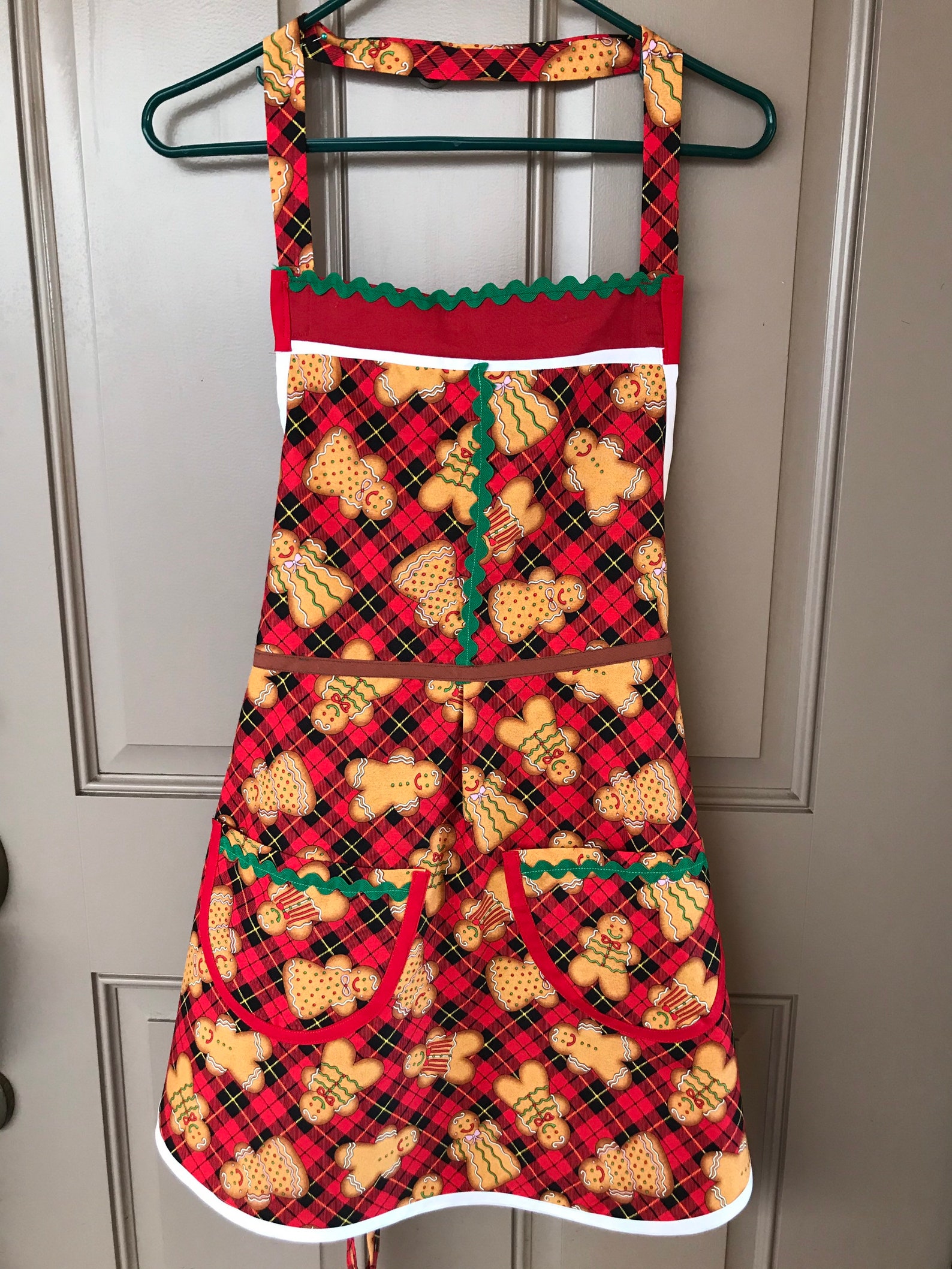Cute CHRISTMAS Apron Gingerbread Cute Sturdy Cotton Apron Etsy