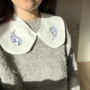 White detachable collar handembroidered Extra Wide White Removable Collar, Frill collar, Detachable Frill collar, Oversized Collar White image 1